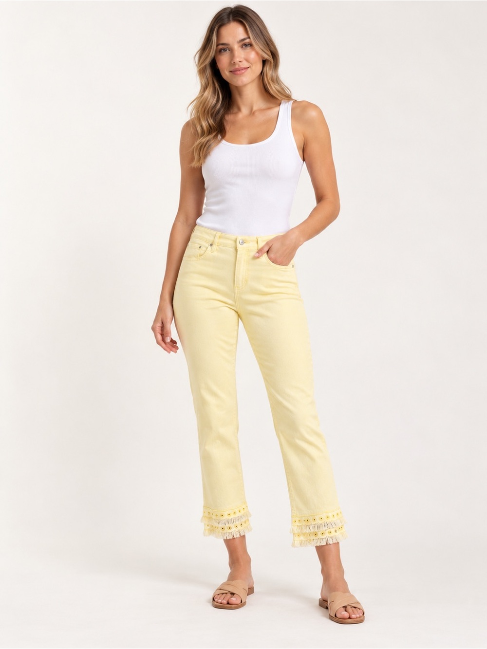 Chico’s So Slimming Girlfriend Crop Jeans Women’s 1 US 8 Yellow Fringe Hem